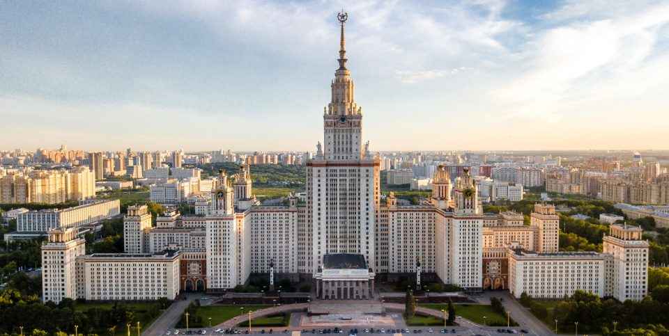 lomonosov moskova devlet üniversitesi